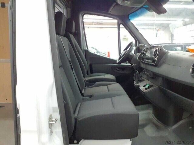 Фургон з високим дахом Mercedes-Benz Sprinter III HKa 317 CDI RWD Tempomat Base