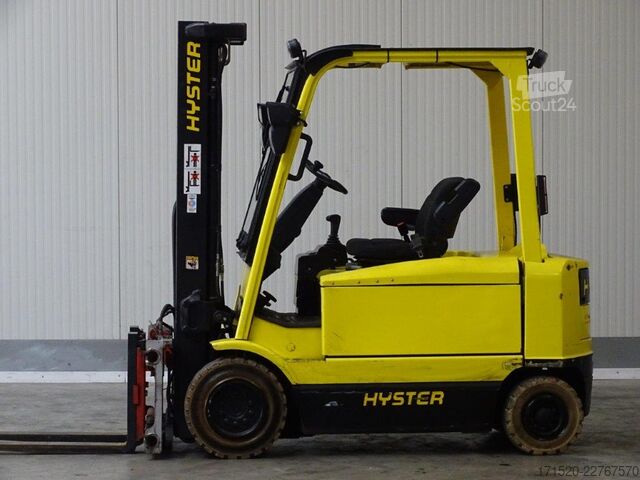 Empilhadeira frontal Hyster J3.0XM
