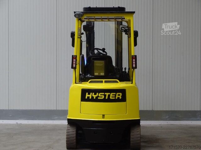Empilhadeira frontal Hyster J3.0XM