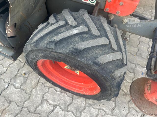 Žirkliniai keltuvai SKYJACK SJ 6226 RT 4x4