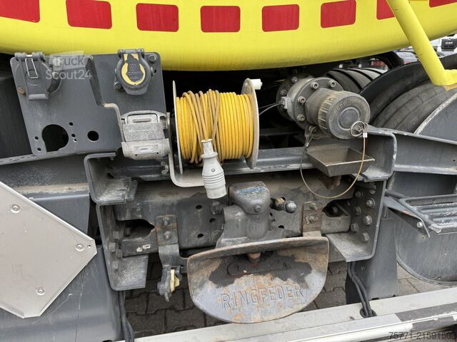 Tovornjak s cisterno Scania R440 4x2 EURO5 CYSTERNA DO PRZEWOZU PALIWA 14.000L