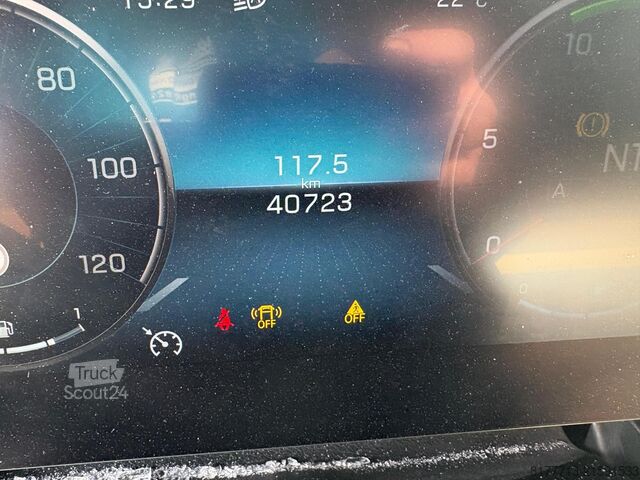 Vehicul siloz Mercedes-Benz Actros 2553