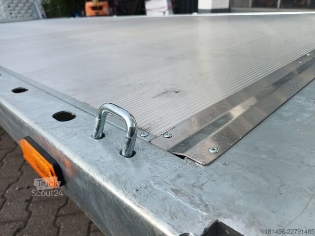 Príves na prepravu áut trailershop Martz UNIVERSAL GT Kipp 600/3 S 3500kg