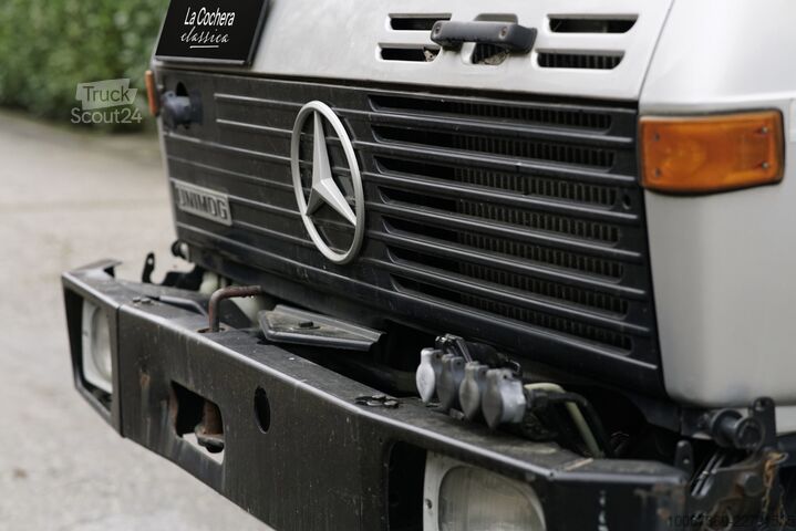 Unimog Mercedes-Benz 