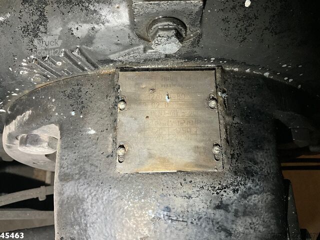 Véhicule aspirant Mercedes-Benz AXOR 2533 Euro 5 Koks Combi