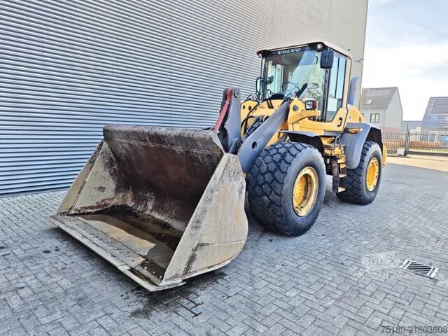 товарач Volvo L90G BSS Quick Hitch!