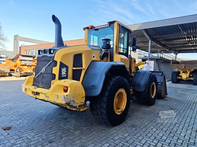 товарач Volvo L90G BSS Quick Hitch!