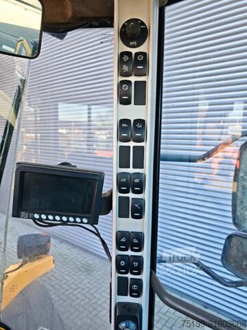 товарач Volvo L90G BSS Quick Hitch!