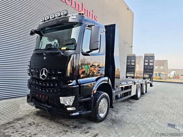 Bestelwagen autodrager Mercedes-Benz Arocs 2651 6x2 Wiese 12-2021!