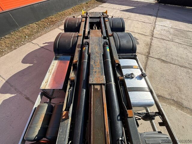 Krokarm-system Mercedes-Benz Actros 2653 6x2 JOAB L 20 ton / L=5200 mm / GIG...