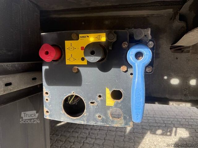 Prikolice platforme Schmitz 3 axle Flatbed / Flachbettauflieger