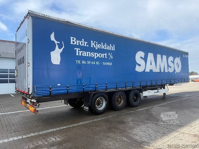 Posuvné plachty Krone 3 axle Curtainsider / Planenauflieger