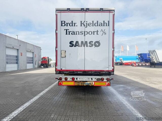Posuvné plachty Krone 3 axle Curtainsider / Planenauflieger
