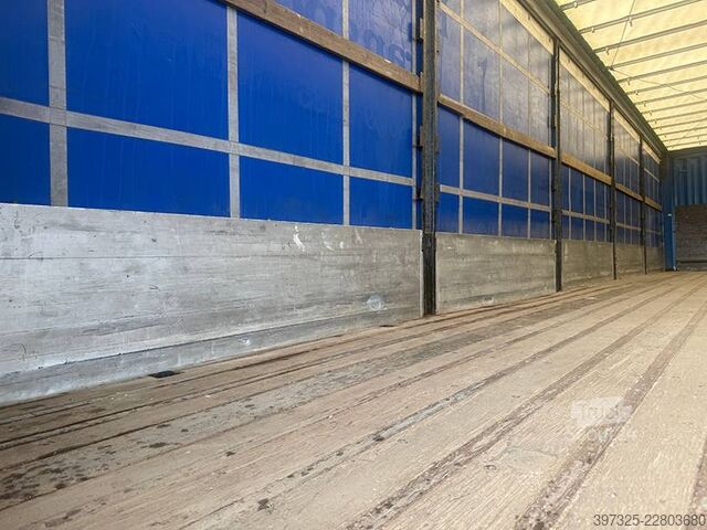 Posuvné plachty Krone 3 axle Curtainsider / Planenauflieger