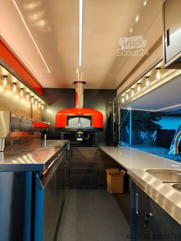 Pizza Food Truck / Gassovn for 5 pizzaer Renault Master