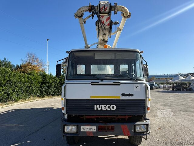 автопомпа Iveco Magirus 330