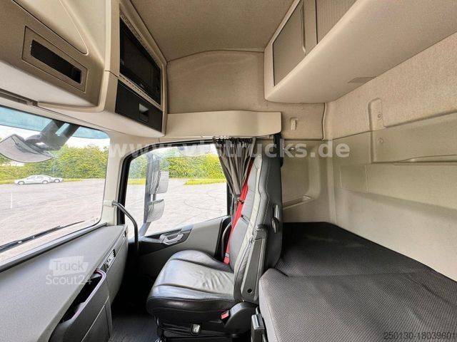 Trekker VOLVO FH 540 6x4 + Fassi F710RA.2.28 XHE Ladekran