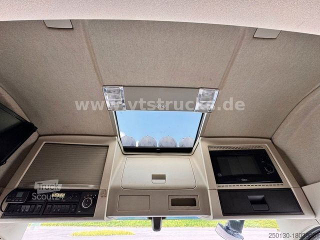 Trekker VOLVO FH 540 6x4 + Fassi F710RA.2.28 XHE Ladekran