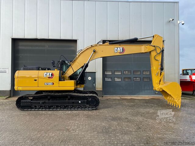 Raupenbagger Caterpillar 323D3