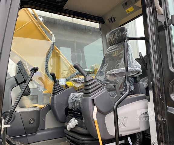 Raupenbagger Caterpillar 323D3