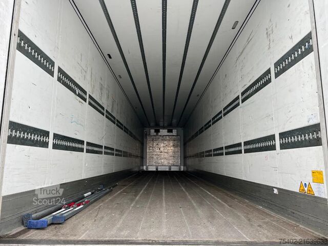 Transport chłodniczy/mrożony Schmitz Cargobull SCB*S3B / Frigo Trailer / Carrier Vector 1950 /...