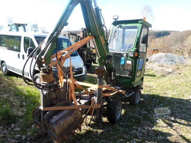 Mobilbagger AHLMANN Hansa APZ 331 4x4  Mobilbagger  Motorschaden