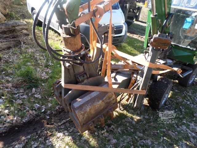 Mobilbagger AHLMANN Hansa APZ 331 4x4  Mobilbagger  Motorschaden