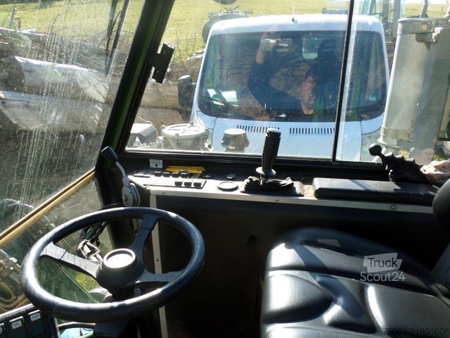 Mobilbagger AHLMANN Hansa APZ 331 4x4  Mobilbagger  Motorschaden