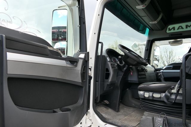 Standard nyergesvontató MAN TGX 18.480 XXL Retarder 2-Tanks Standklima