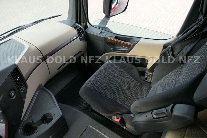 LKW mit Kofferaufbau MERCEDES-BENZ Actros 1842L Koffer Vollluft LBW Euro 6