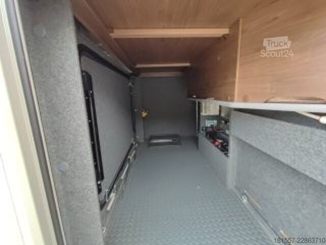 Integrerad husbil FRANKIA Platin 8400 Plus  Hecksitzgruppe Vollausstattung