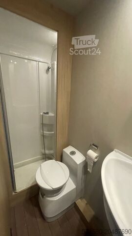 Semi-geïntegreerde camper Fiat Ducato Carasuite 650 MF Teilintegriert | Voll ausgestattet