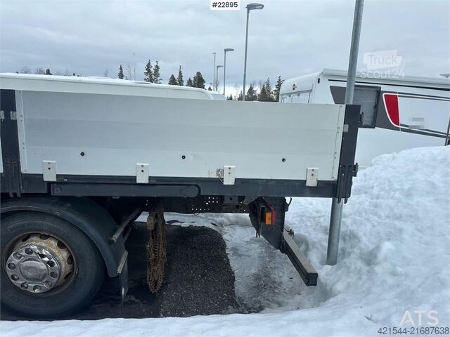 BDF System Iveco Stralis container truck w/ flatbed