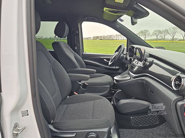 Transport de personnes MERCEDES-BENZ EQV 300 5 + 2 Zits Rolstoel!