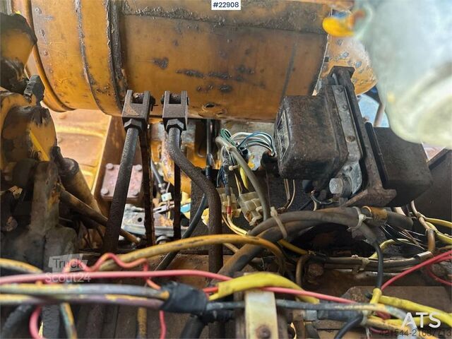 Máquina de nivelamento Komatsu D355-3 A dozer w/ ripper and cutter