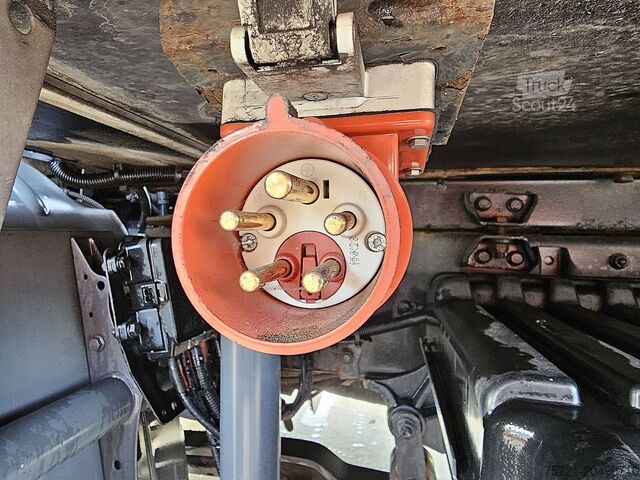 Transporte refrigerado/congelado DAF LF 210