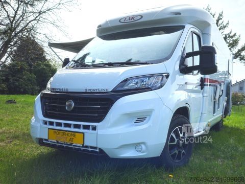 Semi-integrated camper LMC Breezer V 646 G