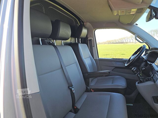  VW TRANSPORTER 2.0 TDI L2H1 Navi Trekhaak!