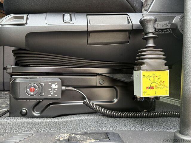 Mercedes-Benz ACTROS 1851 4x2 EURO6 CIĄGNIK SIODŁOWY Z HYDRAULIKĄ WYWROTU Mercedes-Benz ACTROS 1851 4x2 EURO6 CIĄGNIK SIODŁOWY Z HYDRAU...