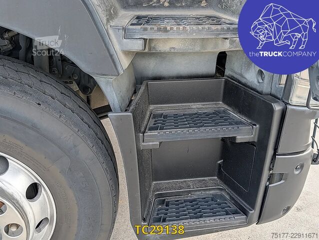  Renault C 440