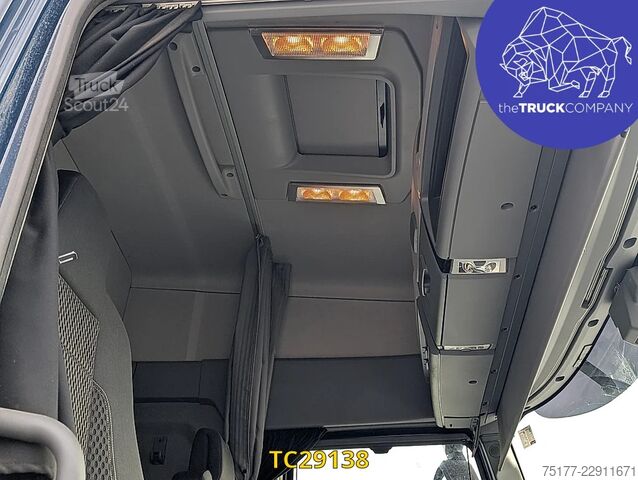  Renault C 440
