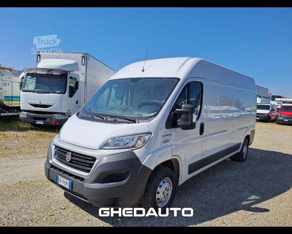 Minibus FIAT Ducato 290 35 E5 2014 - Ducato 35 LH2 2.3 mjt 130cv vetrato F.L.