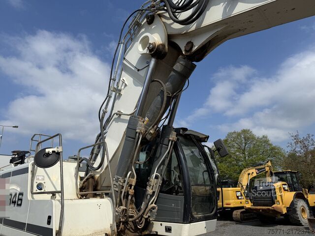 ķēžu ekskavators Liebherr 946 KOPARKA GĄSIENNICOWA