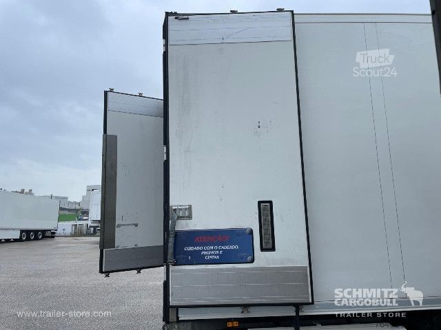 Хладилен полуремарке Schmitz Cargobull Semitrailer Reefer Standard