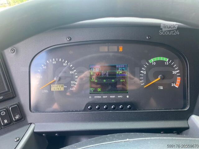 Туристический автомобиль Mercedes-Benz Tourismo