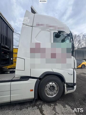 Standard tractor Volvo FH540 6x2 Tractor Unit.