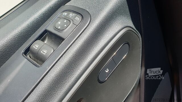 Minibús Mercedes-Benz Sprinter Lord Comfort 519 VIP