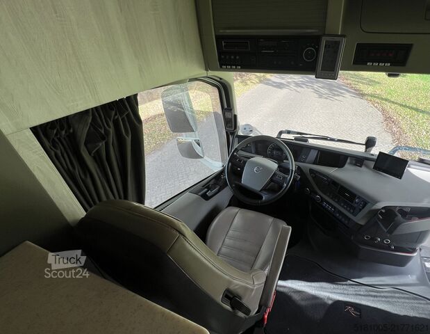 Žirgų transportas Volvo FH Occasion paardenvrachtwagen Roelofsen specia...