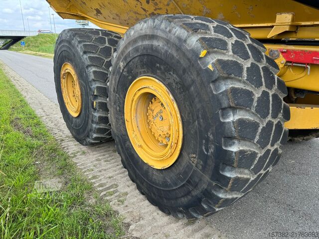 Kamion za otkači Caterpillar 740B