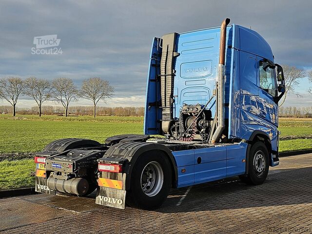 Standard-SZM VOLVO FH 460 PTO SKIRTS VEB+
